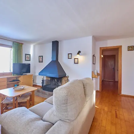 Holiday home Unifamiliar Els Lladrers El Vila D'urtx Alp